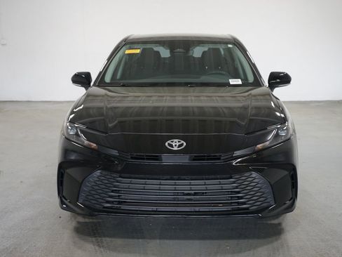 Certified 2025 Toyota Camry LE w/ Convenience Package image 2