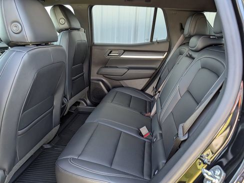 New 2026 GMC Terrain Elevation w/ Elevation Premium Package FWD image 25