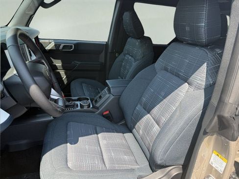 New 2026 Ford Bronco Heritage Edition AWD/4WD image 9