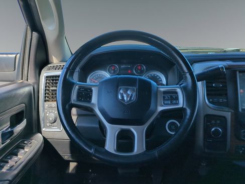 Used 2015 RAM 2500 Laramie image 12