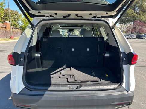 Certified 2024 Toyota Grand Highlander AWD image 25