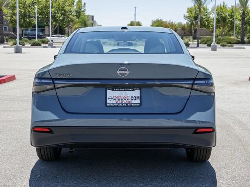 New 2026 Nissan Sentra SV w/ Floor Mat Package FWD image 5
