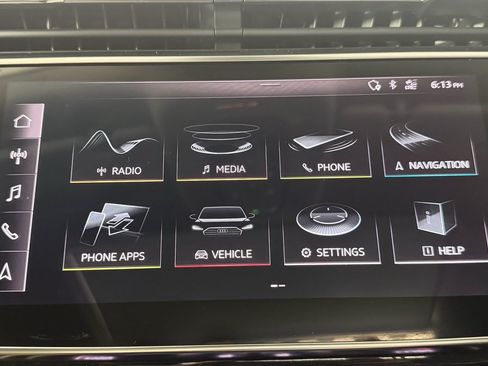 Used 2019 Audi Q8 Premium Plus w/ Premium Plus AWD/4WD image 28