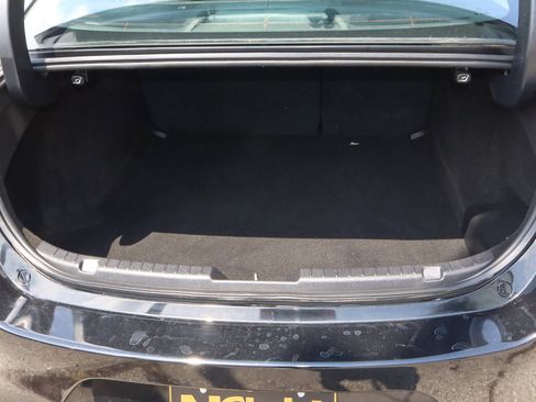 Used 2022 MAZDA MAZDA3 Sedan FWD image 9