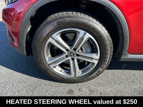 Used 2018 Mercedes-Benz GLC 300 4MATIC w/ Multimedia Package image 12