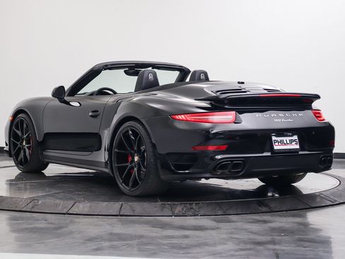 Used 2014 Porsche 911 4 Cabriolet AWD/4WD image 16