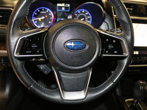 Used 2019 Subaru Outback 2.5i Limited w/ Popular Package #2 image 41