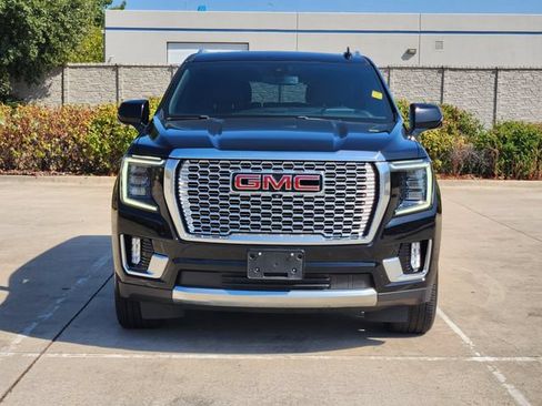 Used 2021 GMC Yukon Denali AWD/4WD image 2