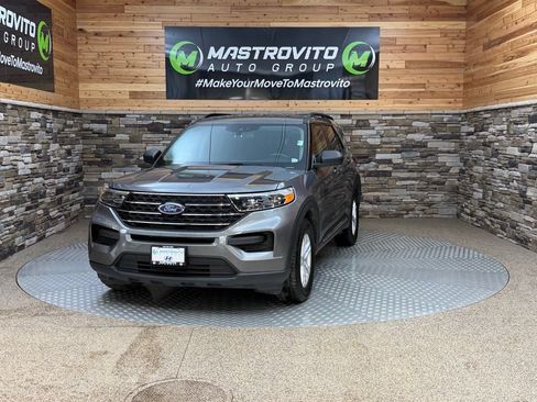 Used 2021 Ford Explorer XLT AWD/4WD image 4
