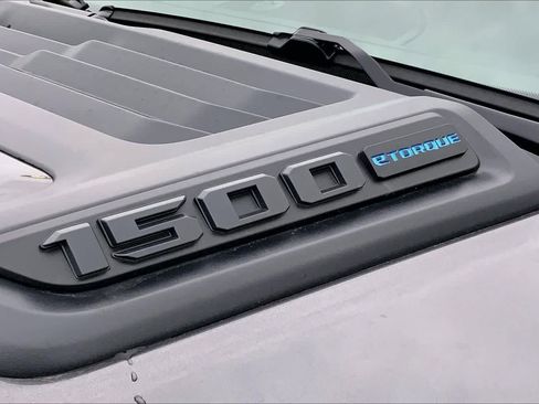 New 2026 RAM 1500 Express AWD/4WD image 15