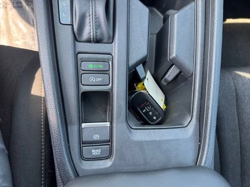 Used 2023 Honda Accord EX image 23