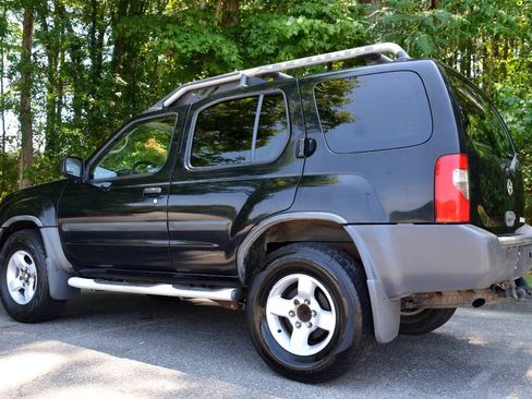 Used 2004 Nissan Xterra XE RWD image 6