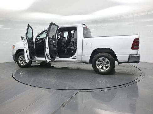 Used 2023 RAM 1500 Laramie image 34