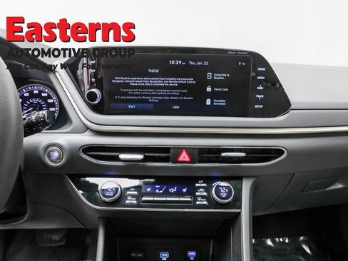 Used 2023 Hyundai Sonata SEL image 12