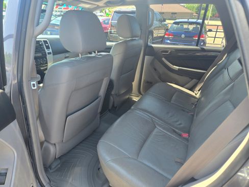 Used 2006 Toyota 4Runner Limited AWD/4WD image 8