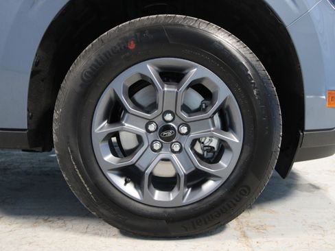 New 2025 Ford Maverick XLT w/ XLT Luxury Package image 30