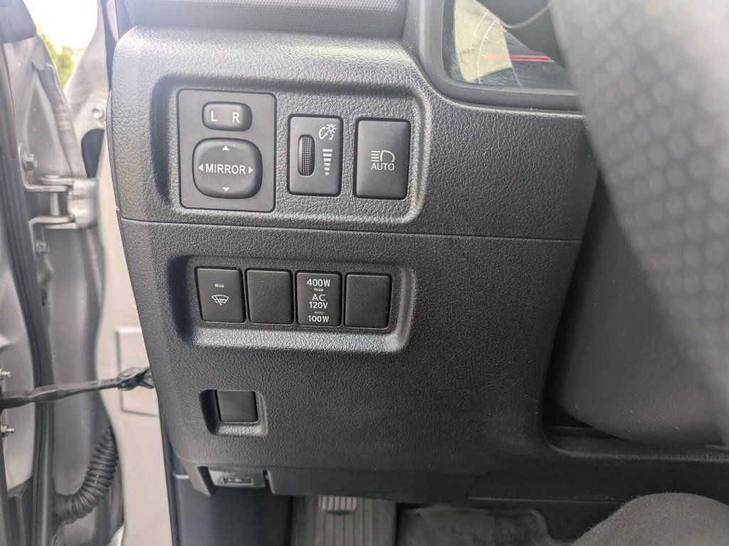 Used 2021 Toyota 4Runner Venture w/ Moonroof Package AWD/4WD image 25
