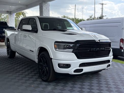 Used 2020 RAM 1500 Laramie AWD/4WD image 3
