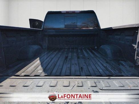 Used 2021 Chevrolet Silverado 2500 LTZ w/ LTZ Premium Package AWD/4WD image 30