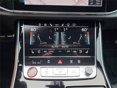 New 2026 Audi RS Q8 performance image 15