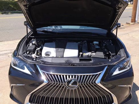 Used 2019 Lexus ES 350 w/ Accessory Package 2 FWD image 9