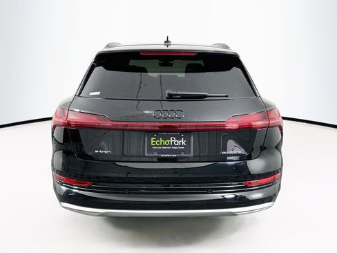 Used 2022 Audi e-tron Premium AWD/4WD image 7