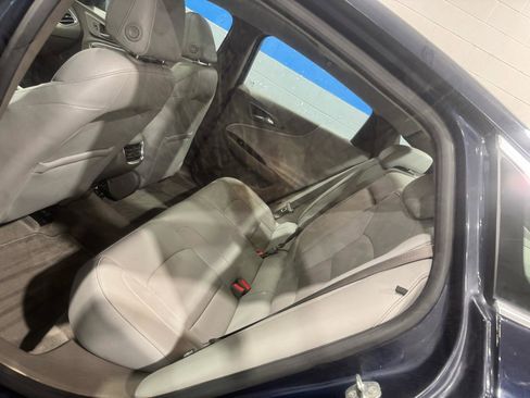 Used 2018 Chevrolet Malibu Premier w/ Premier Sun and Wheel Package FWD image 20