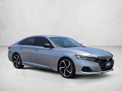Used 2022 Honda Accord Sport image 3