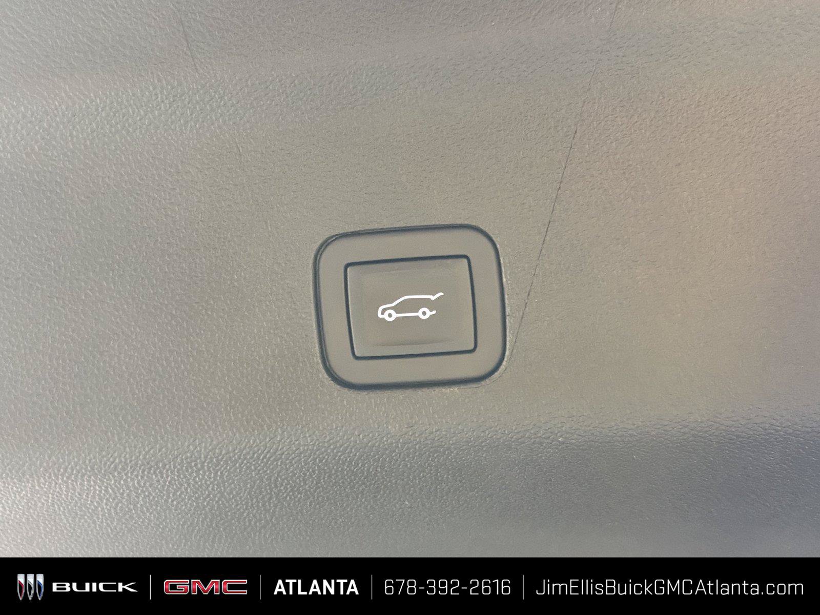 Used 2024 GMC Yukon Denali Ultimate AWD/4WD image 19