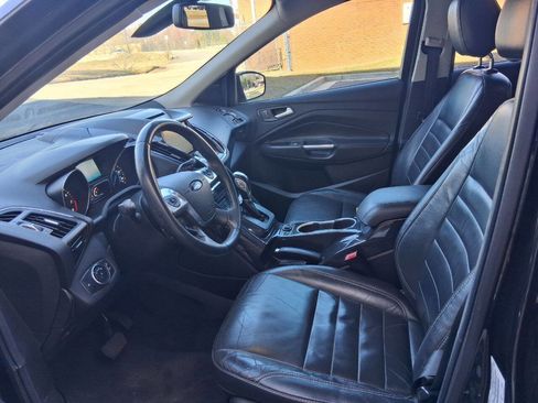 Used 2015 Ford Escape Titanium image 9