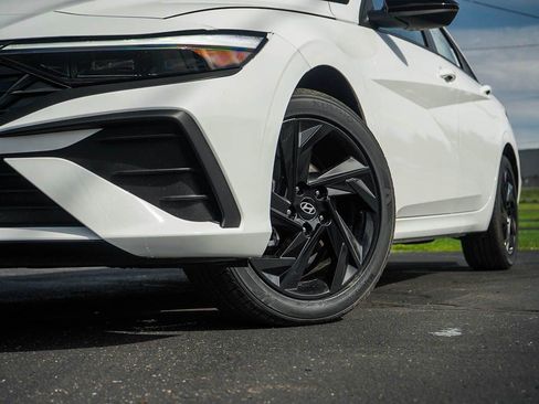 New 2026 Hyundai Elantra Sport FWD image 6
