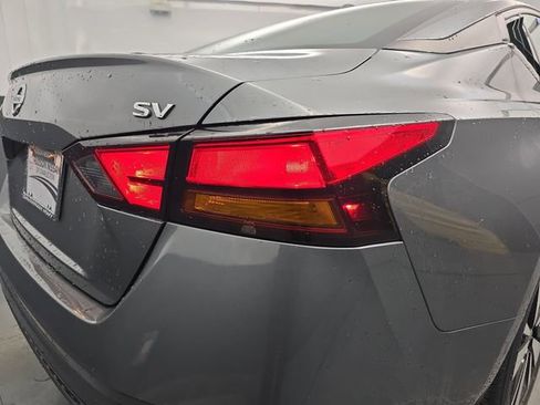 Used 2022 Nissan Altima 2.5 SV image 19