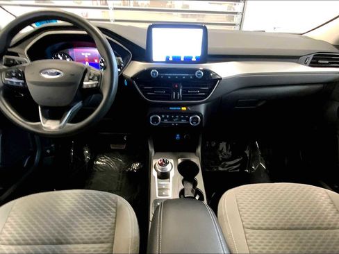 Used 2021 Ford Escape SE image 14
