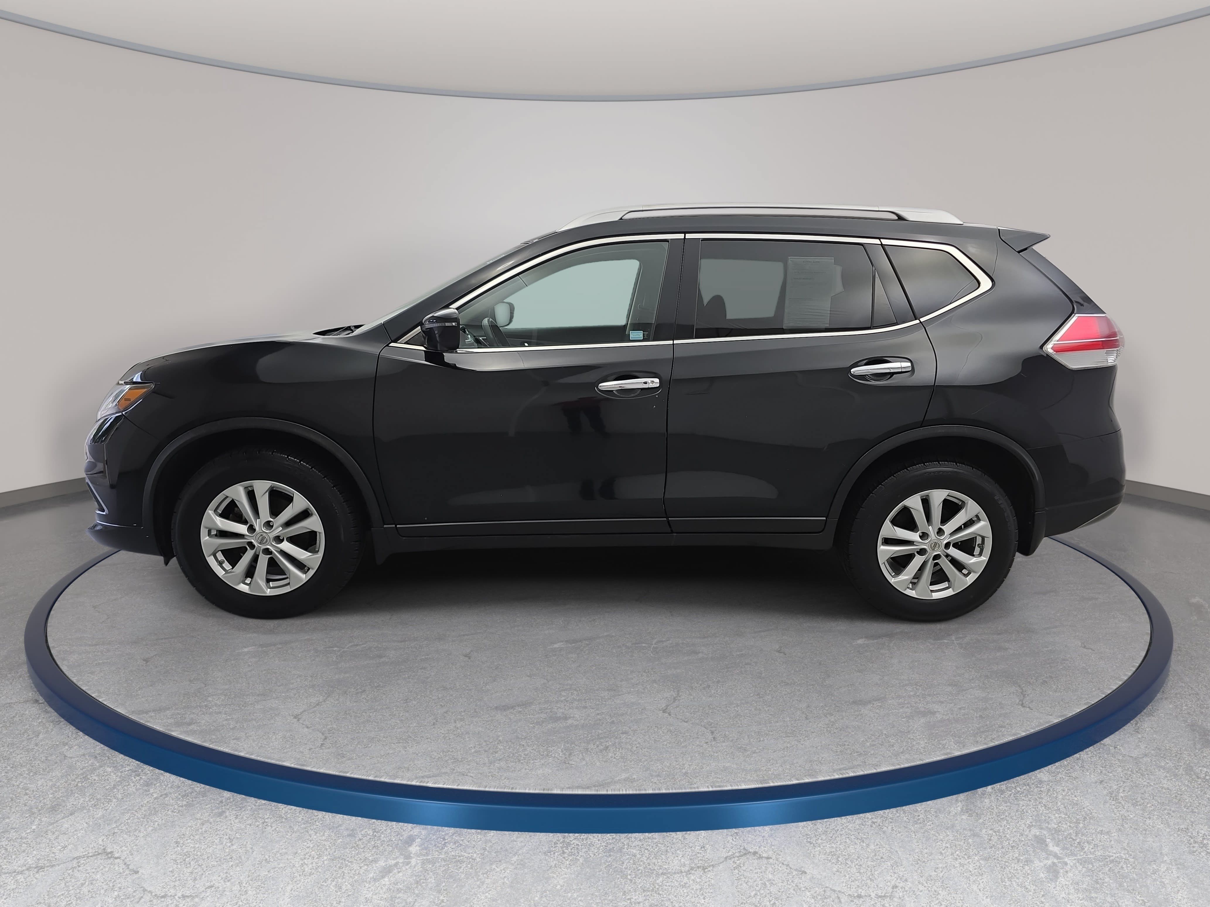 Used 2016 Nissan Rogue SV w/ SV Premium Package AWD/4WD image 8