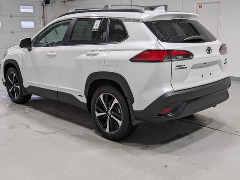 Used 2024 Toyota Corolla Cross XSE image 9