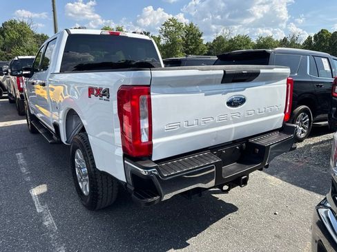 Used 2024 Ford F250 XLT w/ FX4 Off-Road Package AWD/4WD image 5