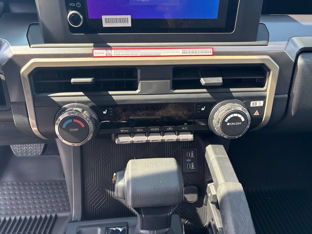 Certified 2026 Toyota Tacoma SR5 AWD/4WD image 25