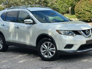 Used 2016 Nissan Rogue SV w/ SV Premium Package image 1