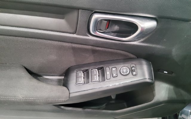 Used 2025 Honda Civic Sport image 30