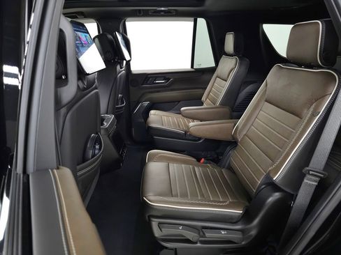 Used 2026 GMC Yukon Denali Ultimate AWD/4WD image 48