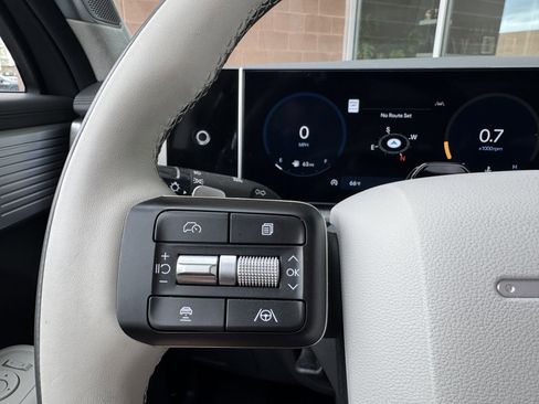 Used 2024 Hyundai Santa Fe Calligraphy image 29