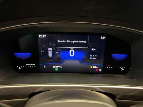 Certified 2023 Volkswagen Tiguan SE R-Line FWD image 18