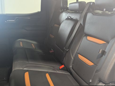 Used 2025 GMC Sierra 1500 AT4 w/ AT4 Premium Package image 14