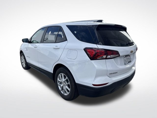 Certified 2024 Chevrolet Equinox LS w/ LS Convenience Package FWD image 32