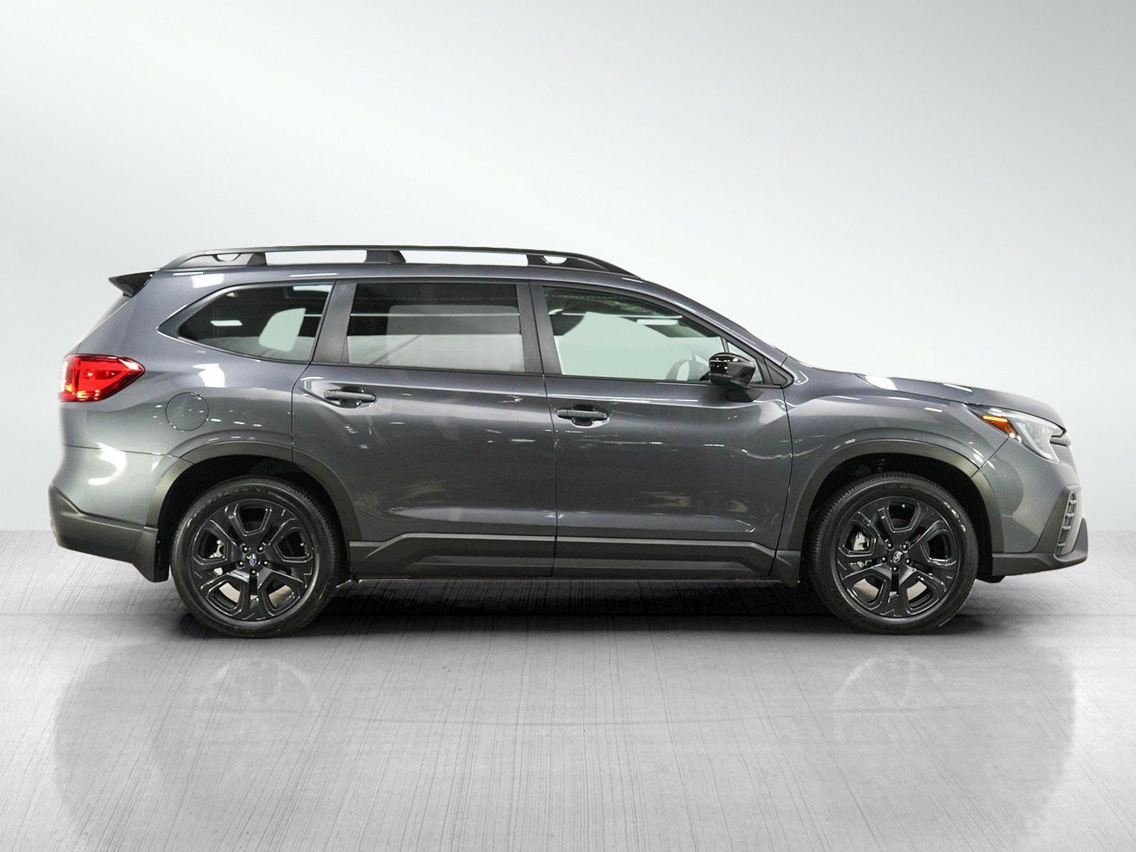 Used 2024 Subaru Ascent Onyx Edition AWD/4WD image 6
