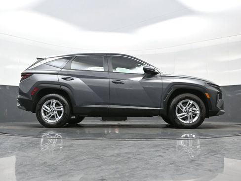 Used 2026 Hyundai Tucson SE AWD/4WD image 30