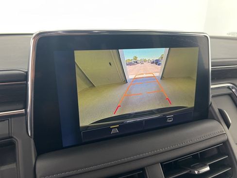Used 2024 Chevrolet Tahoe LT RWD image 13