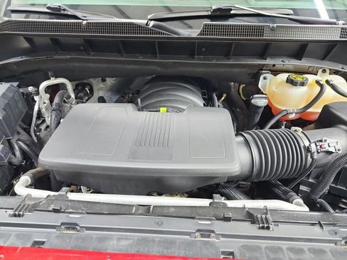 Used 2023 Chevrolet Silverado 1500 LT AWD/4WD image 18