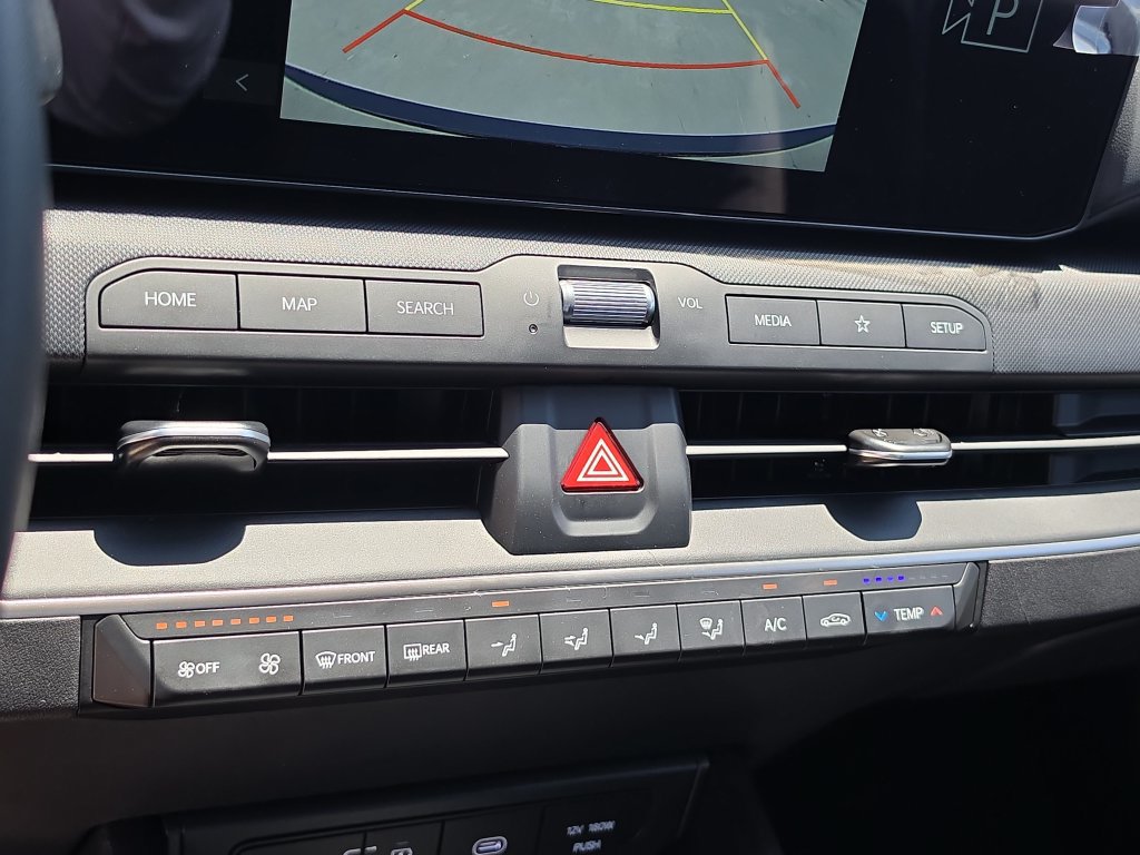 New 2026 Kia K4 FWD image 24