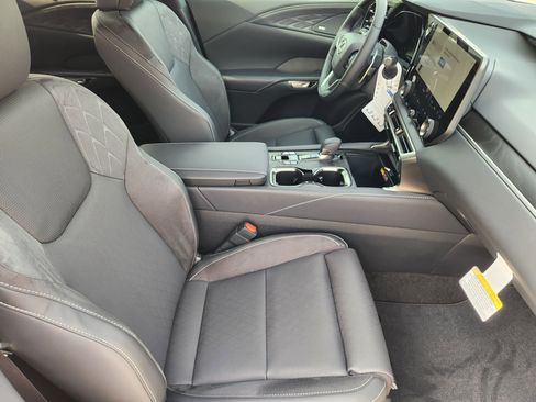 New 2026 Lexus RX 450h AWD image 12